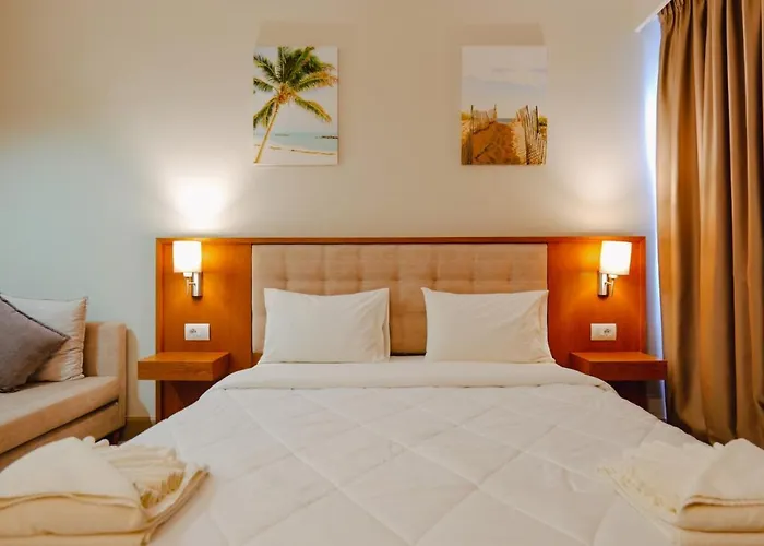 Отель Sole Mare Ксамил